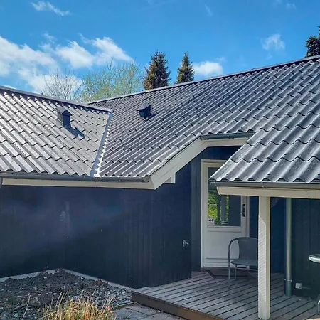 Holiday home Awesome In Vaeggerlose With Kitchen Boto By