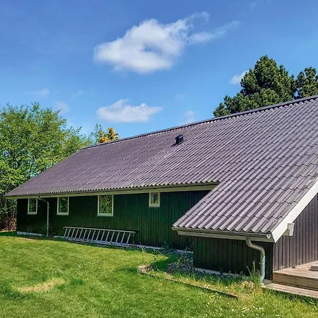 Holiday home Awesome In Vaeggerlose With Kitchen *